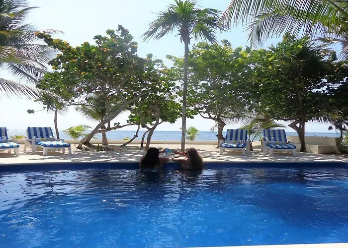 Casa Tortuga, Soliman Bay